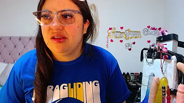 Snapshot of lanaqueen699 chatting on September 19, 2025, 12:17 pm lanaqueen699 online show from September 19, 2025, 12:17 pm