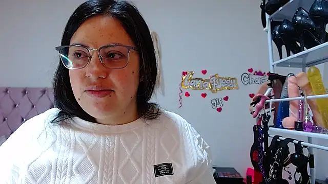 Snapshot of lanaqueen699 chatting on October 6, 2025, 12:24 pm lanaqueen699 online show from October 6, 2025, 12:24 pm