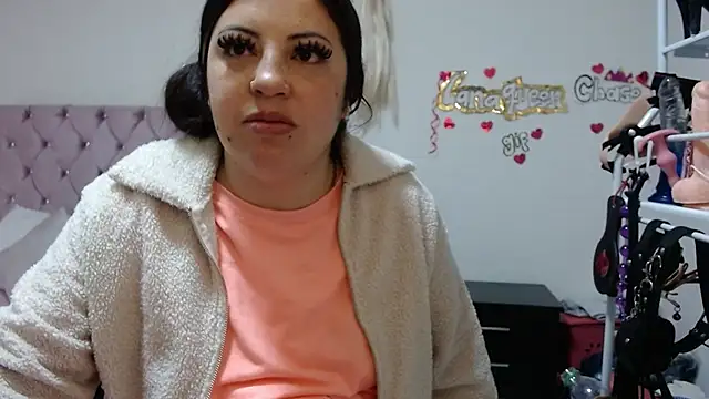 Snapshot of lanaqueen699 chatting on October 8, 2025, 12:14 pm lanaqueen699 online show from October 8, 2025, 12:14 pm