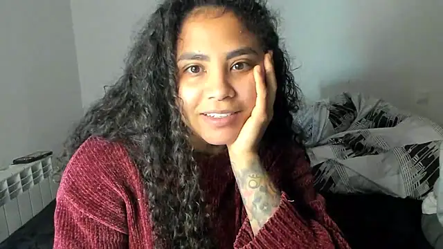 Snapshot of Ama_music chatting on February 25, 2026, 8:57 am Ama music online show from February 25, 2026, 8:57 am