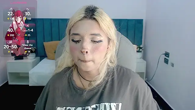 april bunnyy online show from February 12, 2026, 8:48 pm