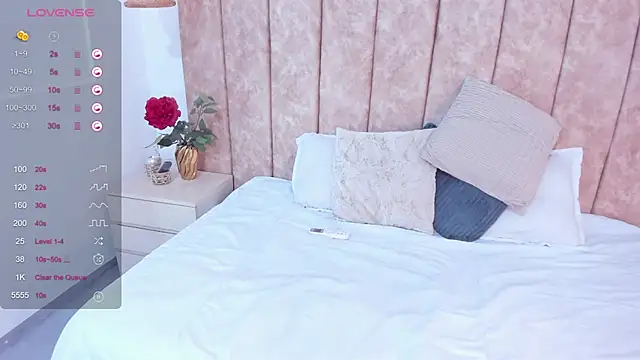 Katrina baurii online show from March 19, 2025, 4:13 pm