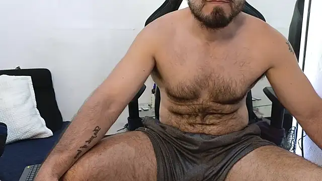 SbasTone Muscle online show from February 12, 2026, 3:07 pm