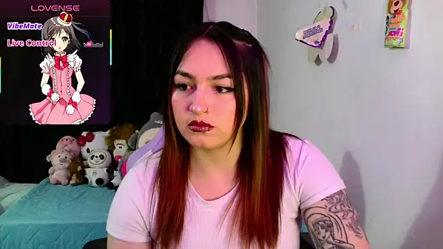 Snapshot of lucycherry__ chatting on February 10, 2026, 4:16 am lucycherry online show from February 10, 2026, 4:16 am