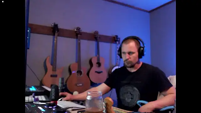 itsjameswebbscope online show from February 3, 2026, 7:57 am