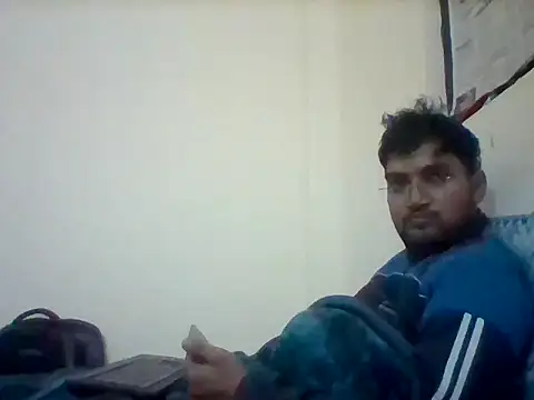 Snapshot of bigvorn6 chatting on December 7, 2024, 6:59 pm bigvorn6 online show from December 7, 2024, 6:59 pm