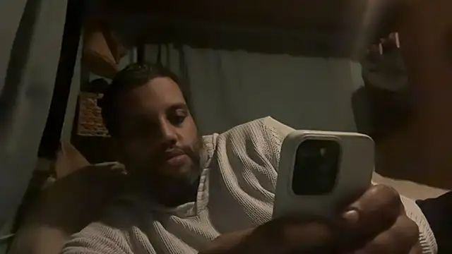 AbsolutMouuah online show from October 27, 2025, 10:03 pm