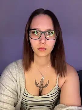 TheRealNyxa online show from April 13, 2026, 6:35 pm