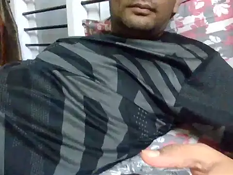 Snapshot of NiceBoy9099 chatting on January 18, 2025, 5:48 pm NiceBoy9099 online show from January 18, 2025, 5:48 pm