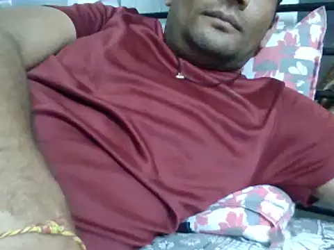 Snapshot of NiceBoy9099 chatting on March 6, 2025, 5:43 pm NiceBoy9099 online show from March 6, 2025, 5:43 pm