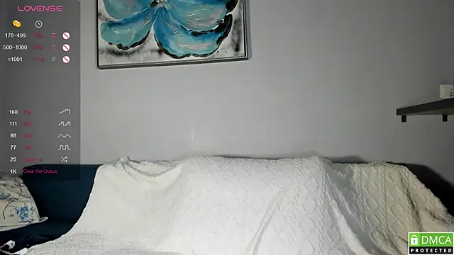 Snapshot of wwildfox chatting on September 22, 2025, 5:37 pm wwildfox online show from September 22, 2025, 5:37 pm