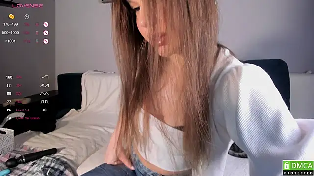 wwildfox online show from December 16, 2025, 6:24 pm