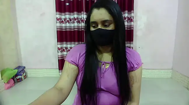 Snapshot of LovelyRose69 chatting on January 4, 2025, 5:26 pm LovelyRose69 online show from January 4, 2025, 5:26 pm