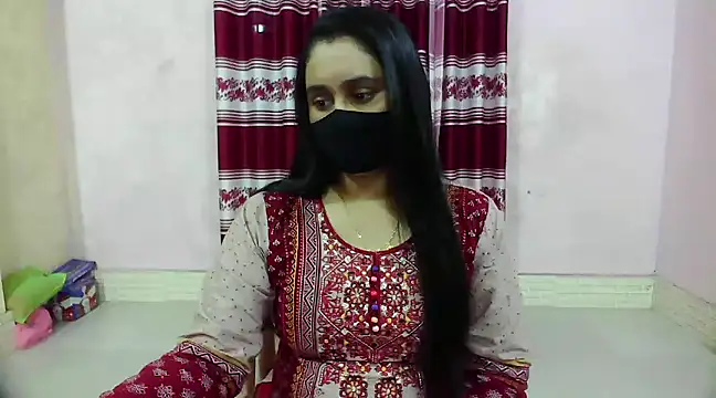 Snapshot of LovelyRose69 chatting on January 5, 2025, 12:10 pm LovelyRose69 online show from January 5, 2025, 12:10 pm