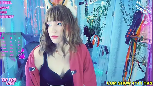 Toxic Ellies online show from January 3, 2025, 1:36 pm