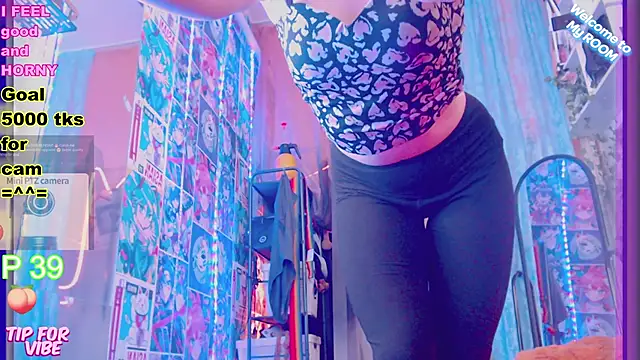 Toxic Ellies online show from February 11, 2025, 12:58 pm