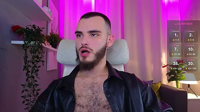 xteddy bear online show from January 22, 2025, 5:49 pm