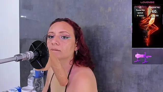 Snapshot of Issys_milf chatting on May 12, 2026, 12:13 pm Issys milf online show from May 12, 2026, 12:13 pm