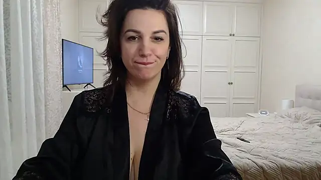 Dina0908 online show from February 12, 2025, 4:44 pm