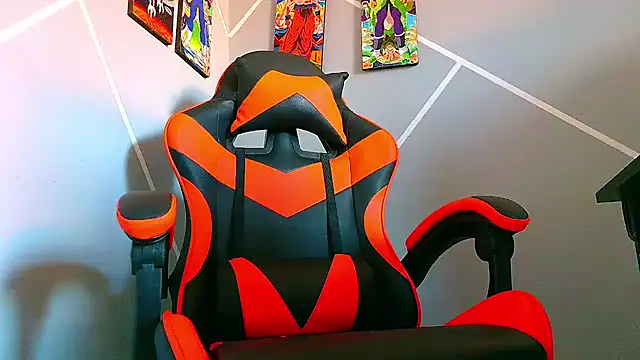 ADAM HOT online show from September 25, 2025, 9:51 pm