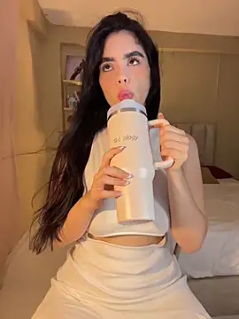 Mavi Coless online show from November 8, 2025, 2:12 am