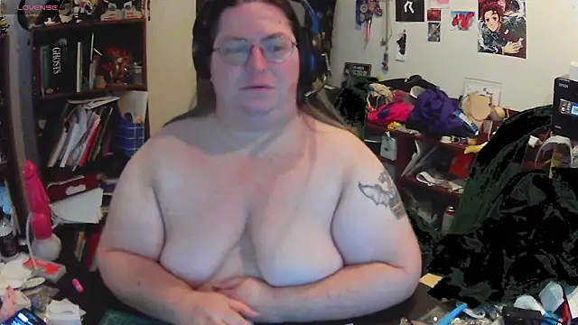 Snapshot of ShibariTurtleDuck chatting on June 2, 2026, 1:13 pm ShibariTurtleDuck online show from June 2, 2026, 1:13 pm
