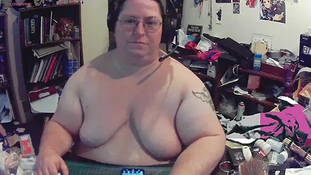 Snapshot of ShibariTurtleDuck chatting on June 23, 2026, 8:07 pm ShibariTurtleDuck online show from June 23, 2026, 8:07 pm