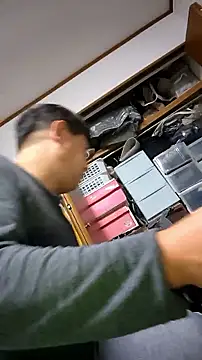 07YUKIO online show from October 27, 2025, 5:17 pm