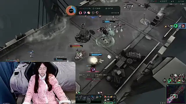 Snapshot of Angelababy001 chatting on January 4, 2025, 4:43 pm Angelababy001 online show from January 4, 2025, 4:43 pm