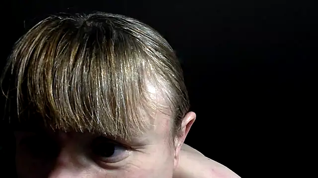 KlavdiaPetrivna online show from November 13, 2025, 7:24 pm