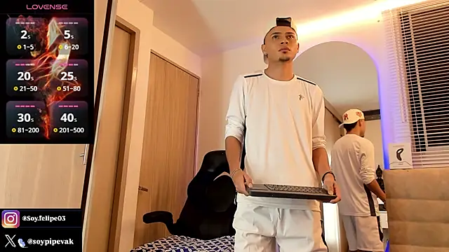 Snapshot of soyander03_ chatting on February 6, 2026, 8:51 am soyander03 online show from February 6, 2026, 8:51 am