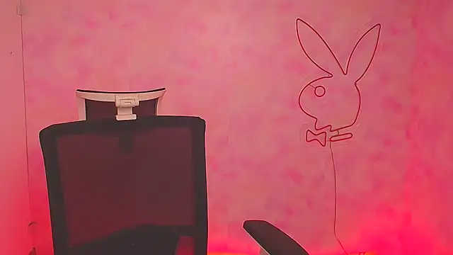 Milka kiss  online show from December 8, 2024, 9:57 am