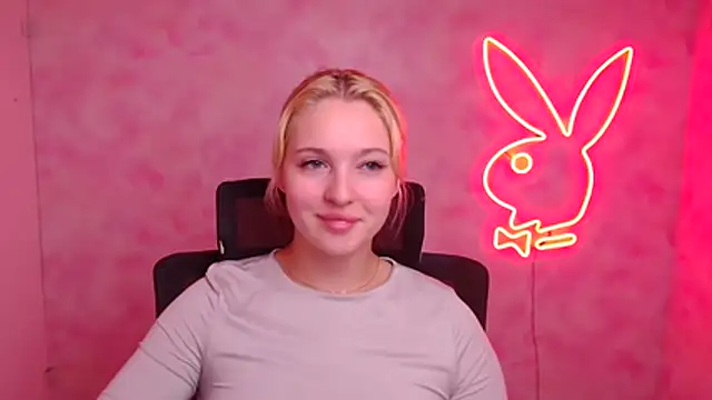 Milka kiss  online show from October 9, 2025, 12:03 pm