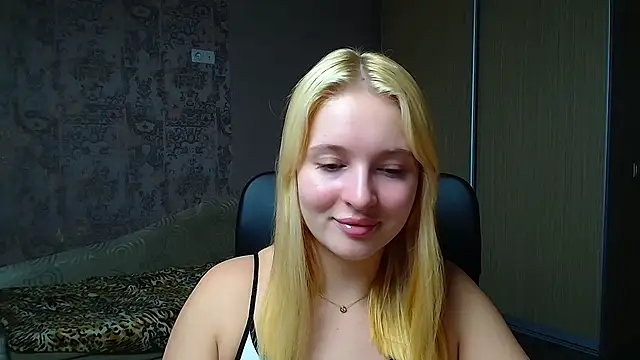 Milka kiss  online show from December 3, 2025, 12:36 pm