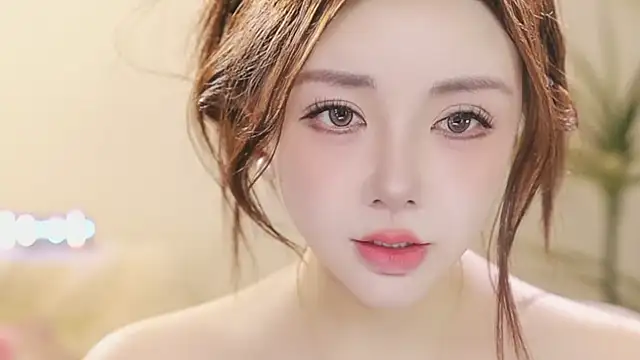 Qiaoqiao  online show from March 16, 2026, 5:28 pm