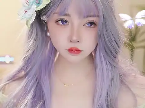 Qiaoqiao  online show from April 4, 2026, 6:11 am