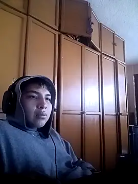 LoganFinds online show from October 1, 2025, 2:23 pm