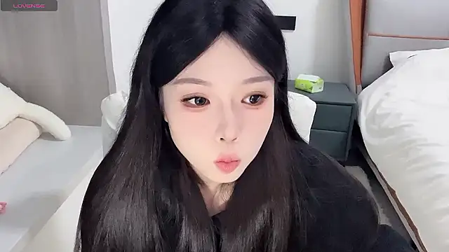 Q-ing online show from December 8, 2024, 1:03 pm