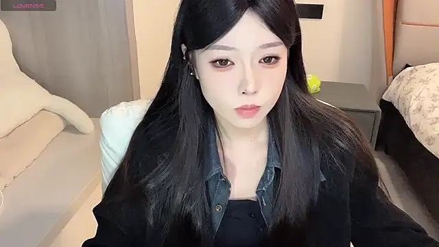 Q-ing online show from December 13, 2024, 5:10 pm