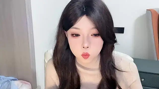 Q-ing online show from February 11, 2025, 1:09 pm