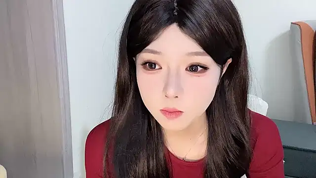 Q-ing online show from February 13, 2025, 1:37 pm