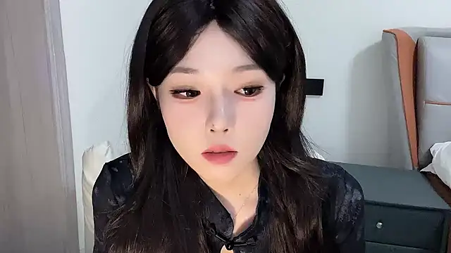 Q-ing online show from February 15, 2025, 4:56 pm