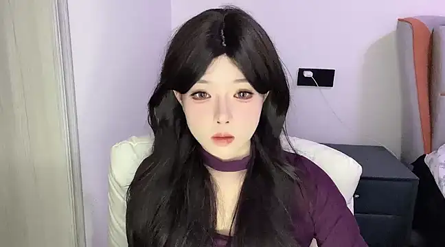 Q-ing online show from March 6, 2025, 10:41 am