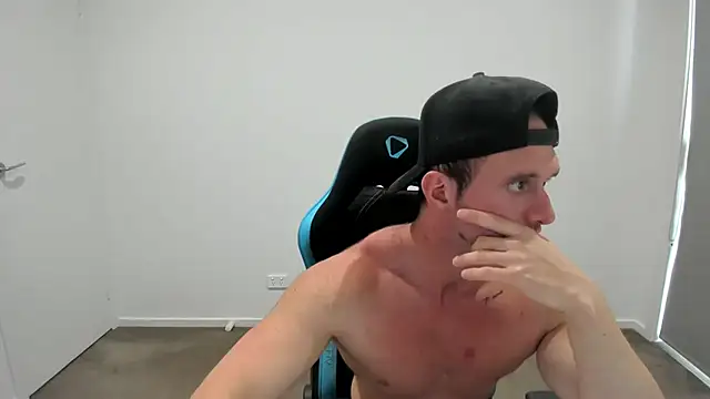  DownUnderFit  online show from November 19, 2025, 3:06 am