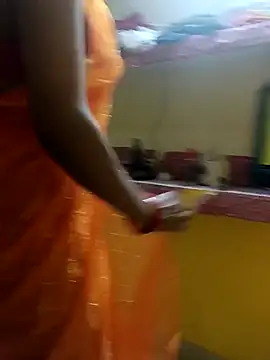 Snapshot of Rashili_Riya chatting on October 8, 2025, 7:50 am Rashili Riya online show from October 8, 2025, 7:50 am