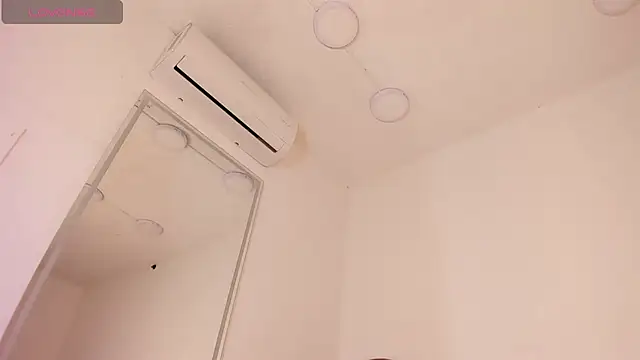 vera candella online show from November 28, 2025, 11:46 am