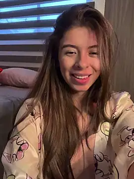 Snapshot of AmmyCollinsW chatting on December 5, 2024, 10:34 pm AmmyCollinsW online show from December 5, 2024, 10:34 pm