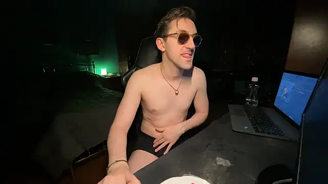 Stefisexy91 online show from January 13, 2026, 10:37 pm