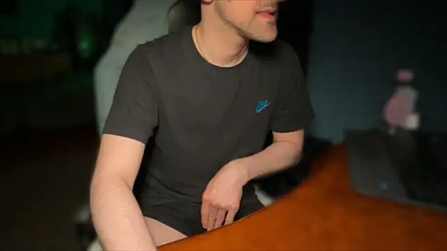 Stefisexy91 online show from April 11, 2026, 9:30 pm