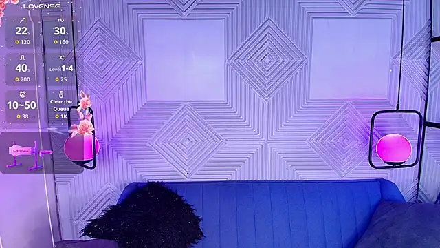 danika mori1 online show from November 28, 2025, 7:05 pm